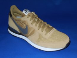 NIKE INTERNATIONALIST 631754 200