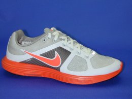 NIKE WMNS LUNARACER+ 2 385756 001